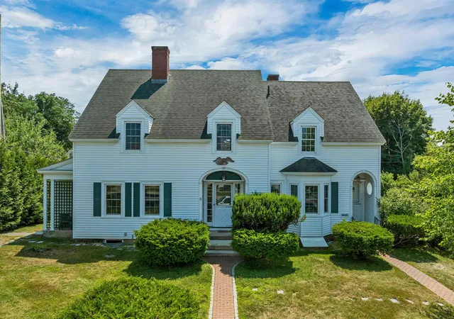 2nd image of 69 S Main St, Wolfeboro, NH 03894 | MLS# 5103036