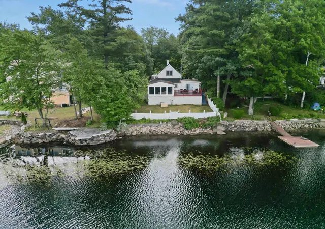 Photo 3 of Single family home for sale at 20 S Shore Rd, Salem, NH 03079 | MLS# 5103037 | Listing updated on 2026-08-04