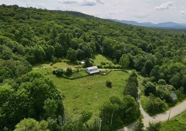 Photo 3 of Sale Pending at 3625 Ripton Rd, Lincoln, VT 05443 | MLS# 5103043 | Listing updated on 2026-08-25
