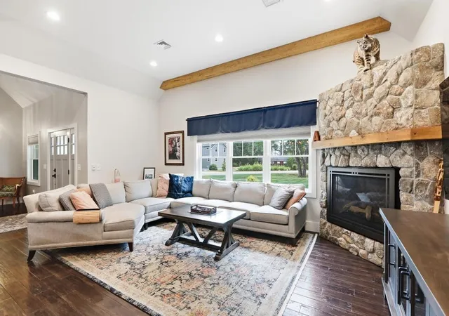 5th image of 294 Paradise Dr, Moultonborough, NH 03254 | MLS# 5103059