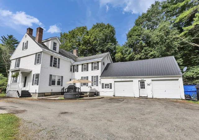 Photo 3 of Single family home for sale at 156 Clay Hill Rd, Claremont, NH 03743 | MLS# 5103069 | Listing updated on 2026-10-07