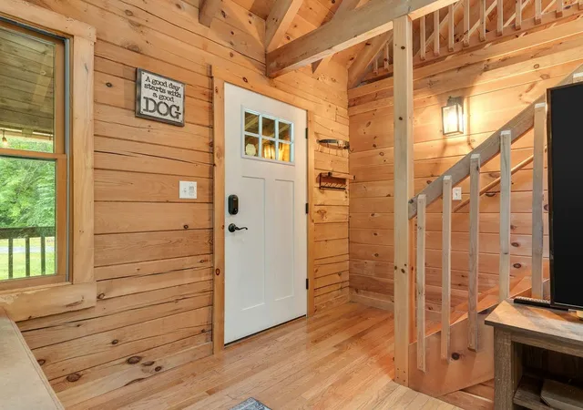 Photo 3 of Single family home for sale at 35 North Leno Lane Ext, Middlebury, VT 05753 | MLS# 5103079 | Listing updated on 2026-10-09