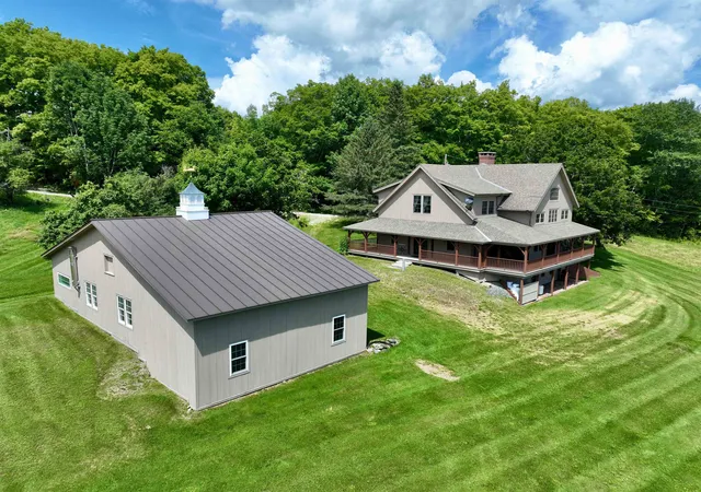 Photo 2 of Single family home for sale at 327 Brock Hill Rd, Newbury, VT 05051 | MLS# 5103096 | Listing updated on 2026-08-04