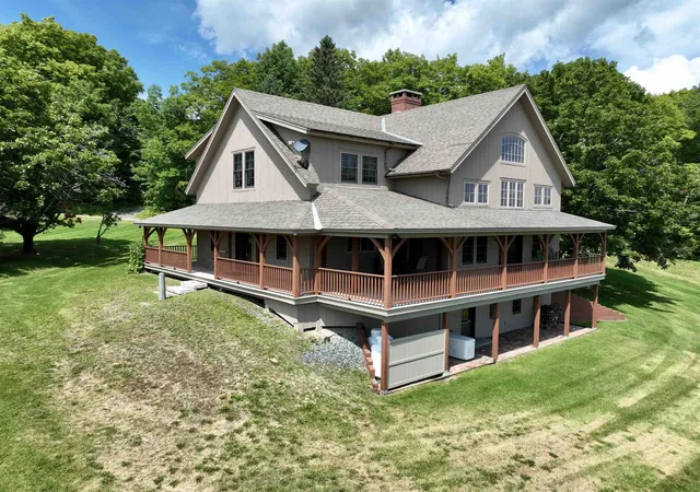 Photo 3 of Single family home for sale at 327 Brock Hill Rd, Newbury, VT 05051 | MLS# 5103096 | Listing updated on 2026-08-04