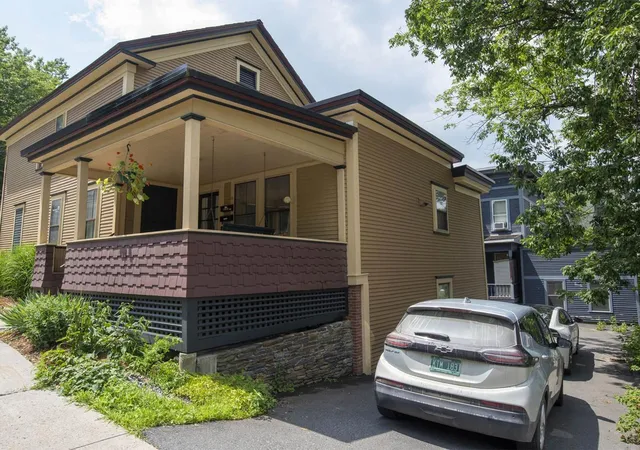 Photo 3 of Single family home for sale at 46 East State St, Montpelier, VT 05602 | MLS# 5103098 | Listing updated on 2026-08-03