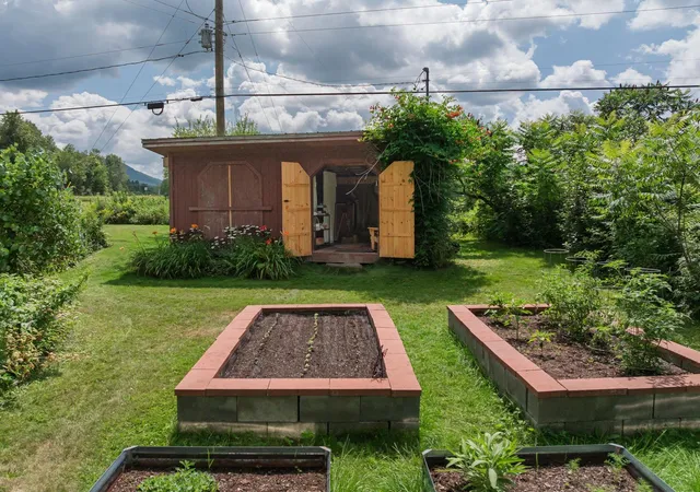 Photo 4 of Single family home for sale at 3740 Lower Pleasant Valley Rd, Cambridge, VT 05444 | MLS# 5103121 | Listing updated on 2026-08-19