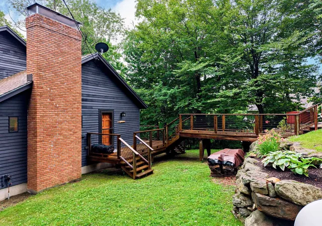 Photo 2 of Single family home for sale at 34 Rock Split Wy, Wilmington, VT 05363 | MLS# 5103126 | Listing updated on 2026-08-03