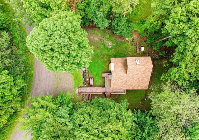 Photo 3 of Single family home for sale at 34 Rock Split Wy, Wilmington, VT 05363 | MLS# 5103126 | Listing updated on 2026-08-03