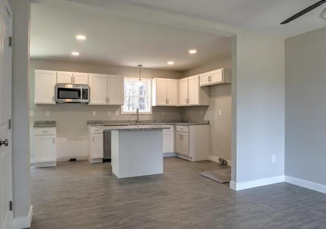 5th image of 13 Asheley Ave #7, Hinsdale, NH 03451 | MLS# 5103136