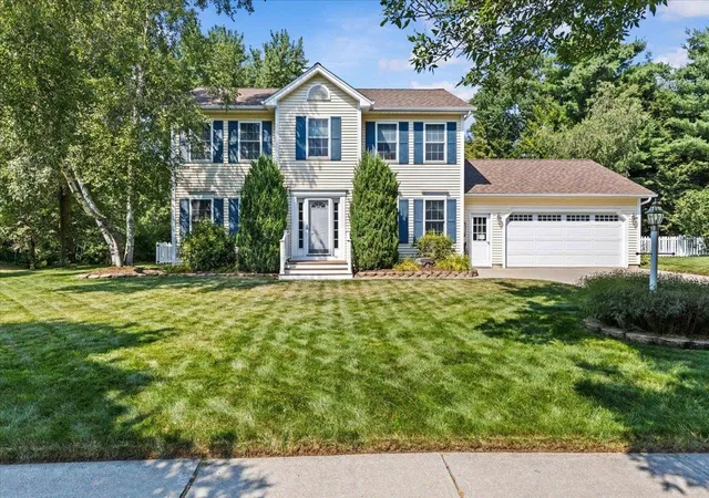Photo 1 of Single family home for sale at 33 Stacy St, Milton, VT 05468 | MLS# 5103155 | Listing updated on 2026-08-24