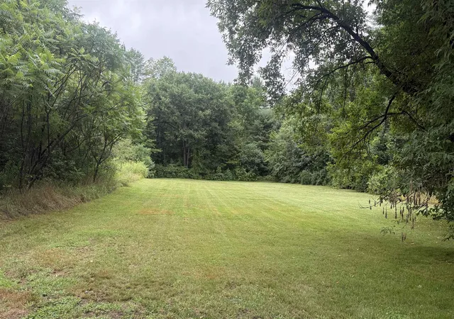 Photo 3 of Single family home for sale at 48 School St, North Springfield, VT 05150 | MLS# 5103158 | Listing updated on 2026-09-03
