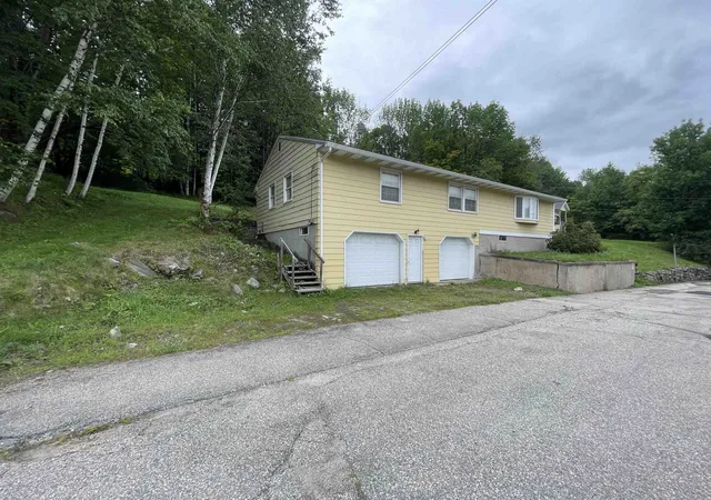 Photo 1 of Single family home for sale at 516 Old Glen Ave, Berlin, NH 03570 | MLS# 5103175 | Listing updated on 2026-09-17