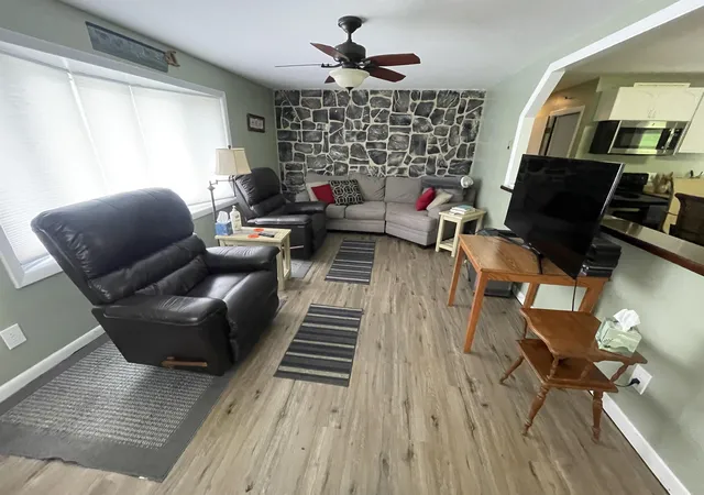 Photo 4 of Single family home for sale at 516 Old Glen Ave, Berlin, NH 03570 | MLS# 5103175 | Listing updated on 2026-09-30