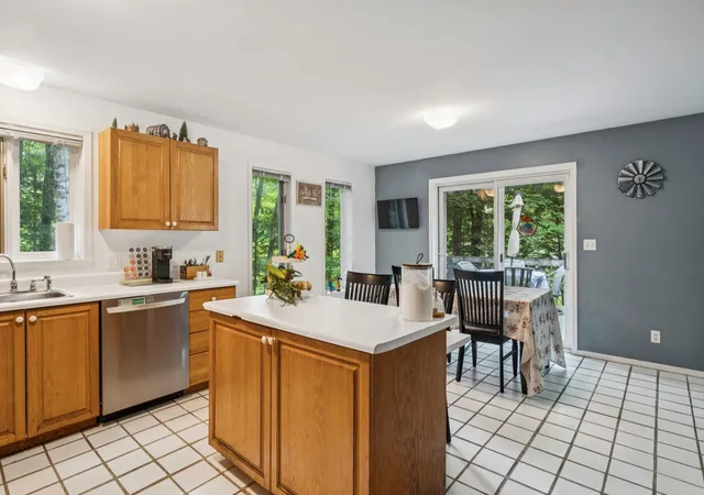 Photo 3 of Single family home for sale at 43 Hartness Wy, Hartford, VT 05059 | MLS# 5103178 | Listing updated on 2026-10-09