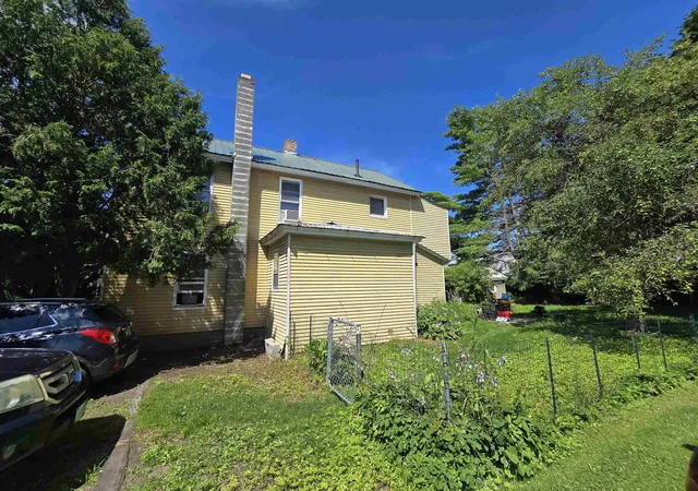 Photo 3 of Multi family home for sale at 137 Maple St, Rutland, VT 05701 | MLS# 5103182 | Listing updated on 2026-08-04