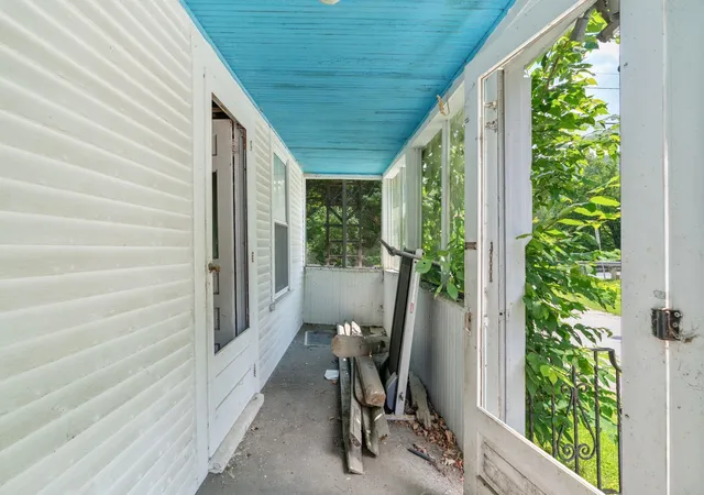 Photo 4 of Single family home for sale at 18 Oak Chapel Rd, Bridgewater Corners, VT 05035 | MLS# 5103186 | Listing updated on 2026-08-04