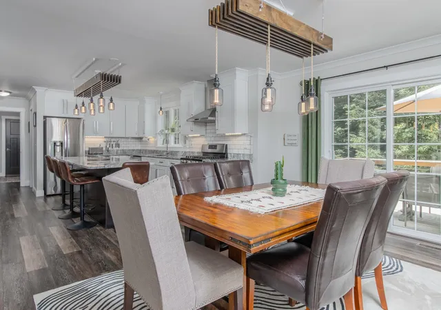 Photo 3 of Single family home for sale at 325 Mccurdy Rd, New Boston, NH 03070 | MLS# 5103192 | Listing updated on 2026-09-04