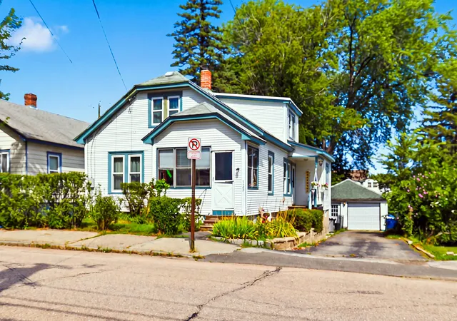 1st image of 123 Jewett St, Manchester, NH 03103 | MLS# 5103195