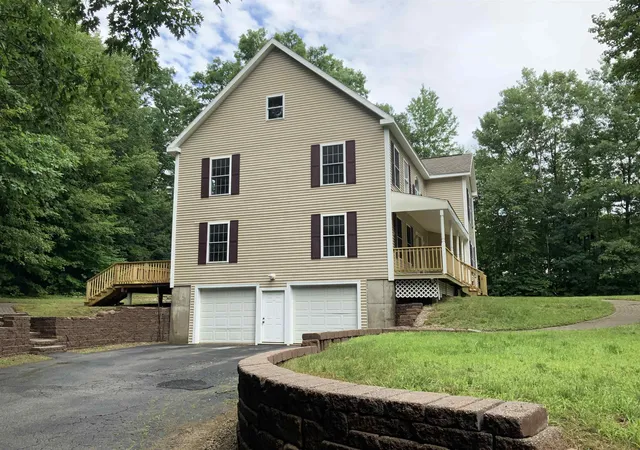 Photo 2 of Single family home for sale at 448 Bee Hole Rd, Loudon, NH 03307 | MLS# 5103197 | Listing updated on 2026-09-14