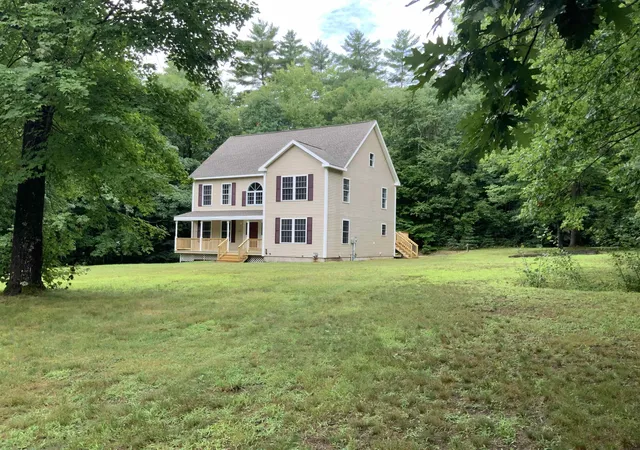 Photo 3 of Single family home for sale at 448 Bee Hole Rd, Loudon, NH 03307 | MLS# 5103197 | Listing updated on 2026-09-14