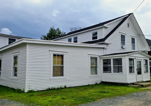 2nd image of 27 State St, Groveton, NH 03582 | MLS# 5103198