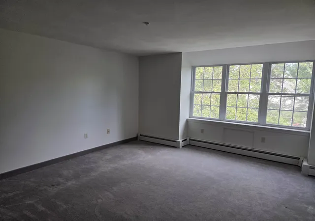 Photo 3 of Sale Pending at 486 Nashua St #202, Milford, NH 03055 | MLS# 5103205 | Listing updated on 2026-09-04