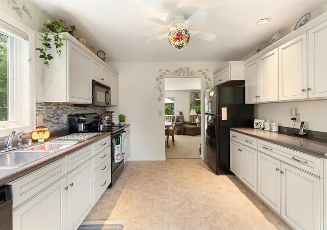 Photo 2 of Townhouse for sale at 56 Garden Ln, Colchester, VT 05446 | MLS# 5103217 | Listing updated on 2026-08-31