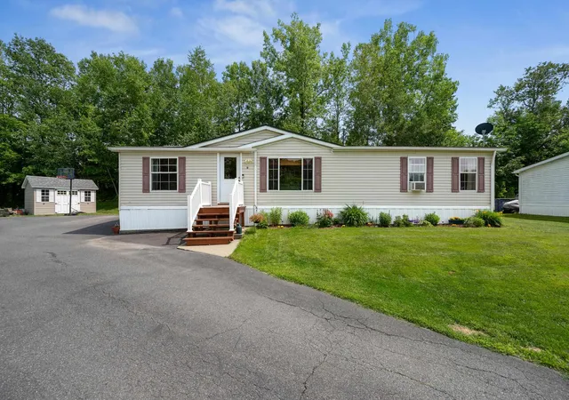 Photo 1 of Single family home for sale at 11 Kelley Rd, Barre, VT 05641 | MLS# 5103242 | Listing updated on 2026-08-04