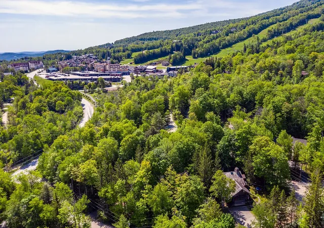 Photo 2 of Single family home for sale at 11 Founders Hill Rd, Stratton Mtn, VT 05155 | MLS# 5103259 | Listing updated on 2026-09-18