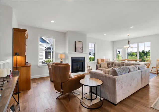 Photo 4 of Single family home for sale at 266 Rye Cir, South Burlington, VT 05403 | MLS# 5103260 | Listing updated on 2026-09-22
