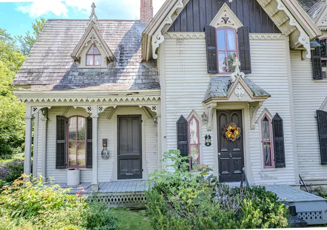 Photo 3 of Single family home for sale at 261 Church St, Poultney, VT 05764 | MLS# 5103278 | Listing updated on 2026-10-08