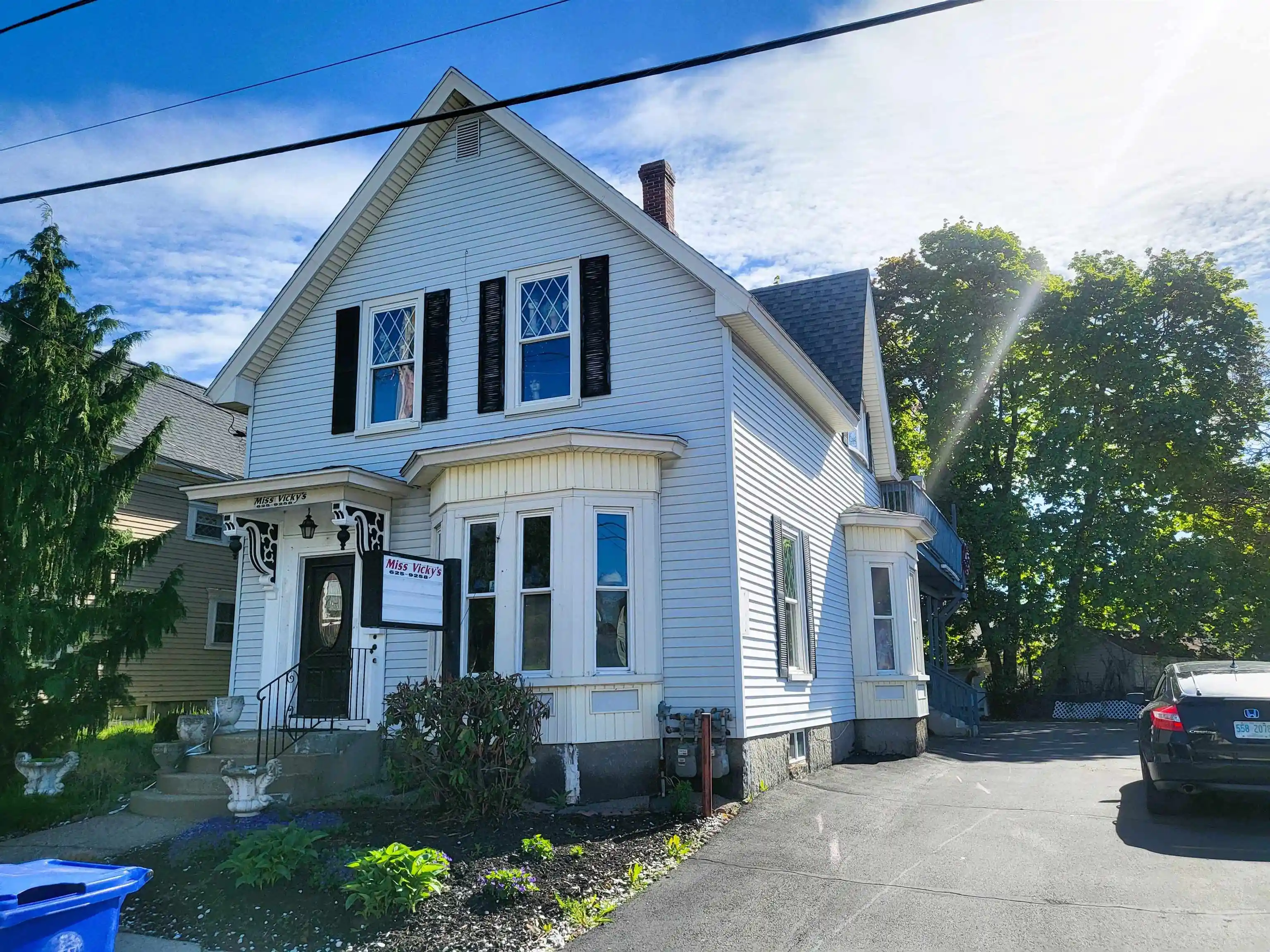 Multi family home for sale at 539 Maple St, Manchester, NH 03104 | MLS# 5103291