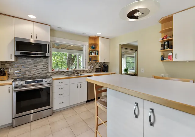 Photo 4 of Single family home for sale at 75 Forest Ave, Lebanon, NH 03766 | MLS# 5103297 | Listing updated on 2026-08-20