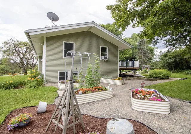 Photo 3 of Single family home for sale at 579 Bliss Rd, East Montpelier, VT 05651 | MLS# 5103302 | Listing updated on 2026-08-04
