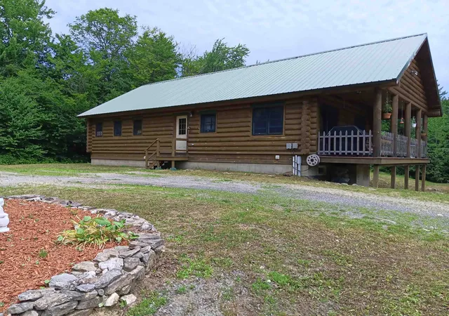 Photo 2 of Single family home for sale at 783 Wilmington Cross Rd, Whitingham, VT 05361 | MLS# 5103309 | Listing updated on 2026-08-26
