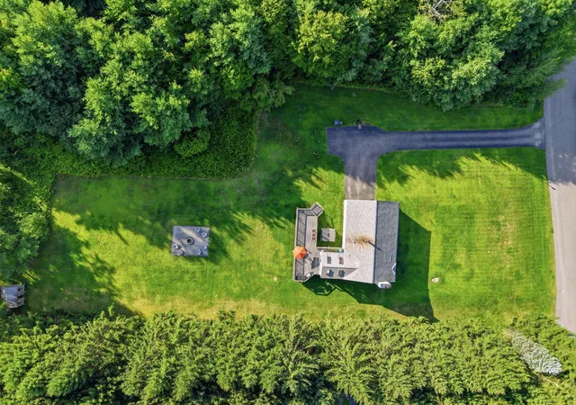 51st image of 12 Constance Dr, Londonderry, NH 03053 | MLS# 5103311