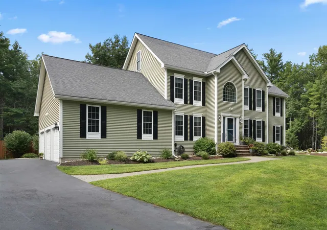 Photo 1 of Single family home for sale at 24 Shephard Rd, Pelham, NH 03076 | MLS# 5103313 | Listing updated on 2026-08-04
