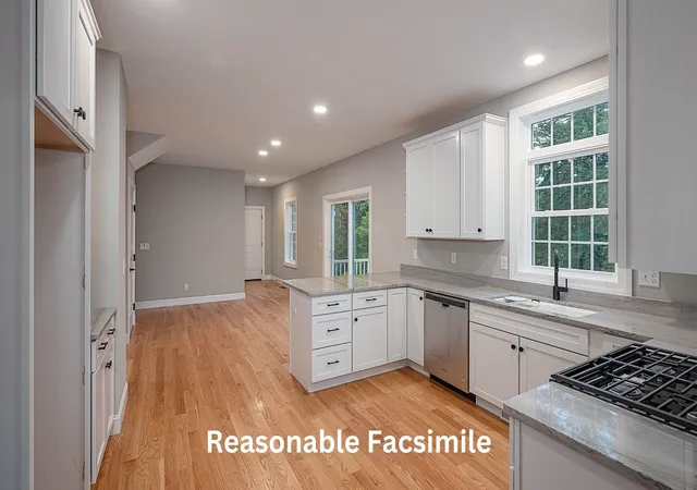 4th image of 115 Lantern Dr, Sandown, NH 03873 | MLS# 5103332
