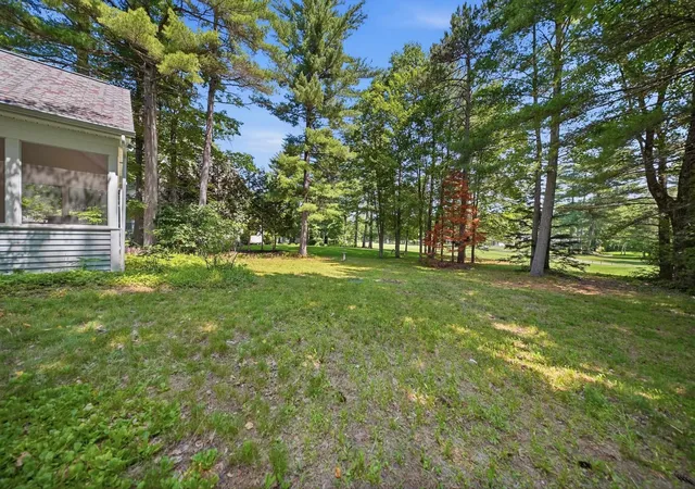 21st image of 10 Falcon Wy, Hales Location, NH 03860 | MLS# 5103348