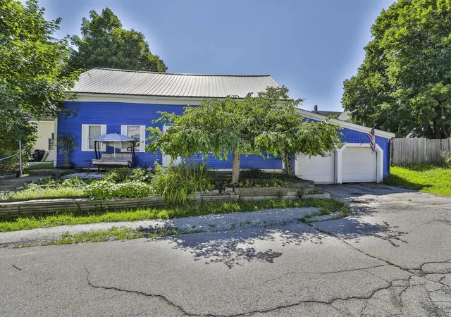 2nd image of 24 Butler St, Hillsborough, NH 03244 | MLS# 5103358
