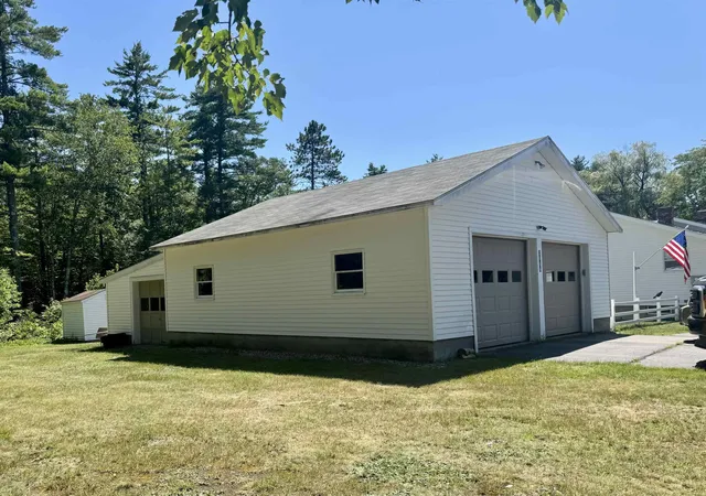 3rd image of 2046 Village Rd, Madison, NH 03849 | MLS# 5103367