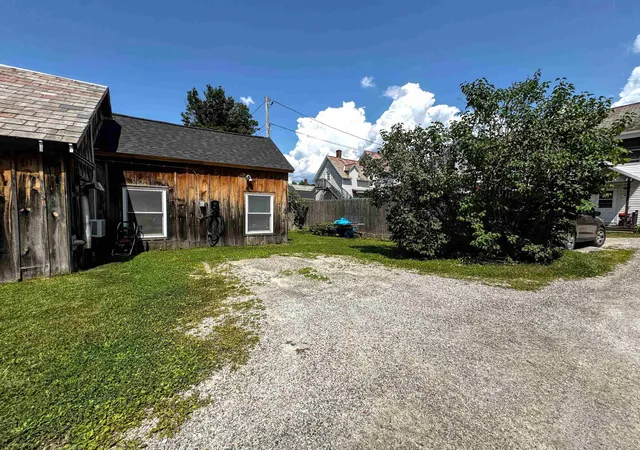 Photo 3 of Sale Pending at 232 Depot St, Bennington, VT 05201 | MLS# 5103372 | Listing updated on 2026-08-23