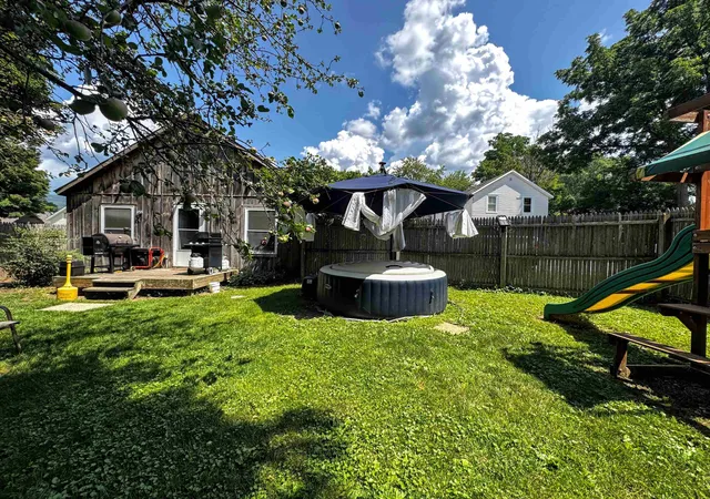Photo 4 of Sale Pending at 232 Depot St, Bennington, VT 05201 | MLS# 5103372 | Listing updated on 2026-08-23