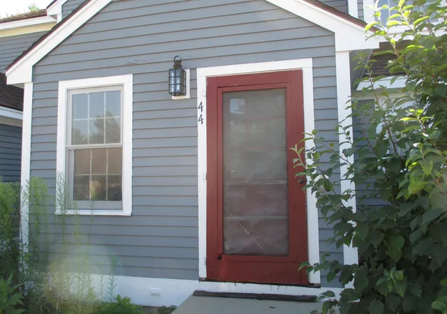 2nd image of 44 Bridle Path, Dover, NH 03820 | MLS# 5103376