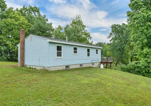 4th image of 172 Hodgdon Rd, Northfield, NH 03276 | MLS# 5103383