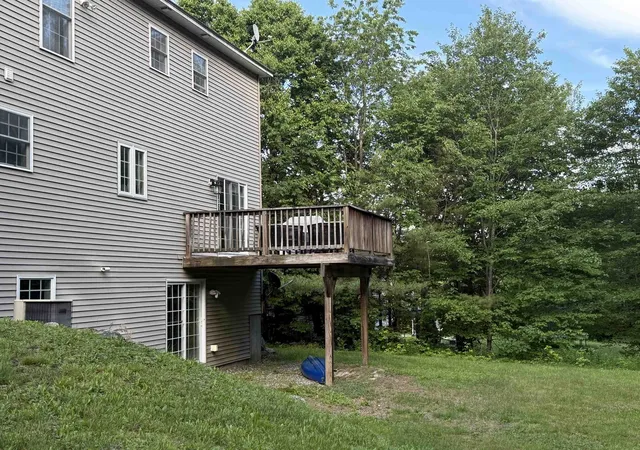Photo 3 of Single family home for sale at 90 Deer Meadow Rd, Pittsfield, NH 03263 | MLS# 5103414 | Listing updated on 2026-09-22