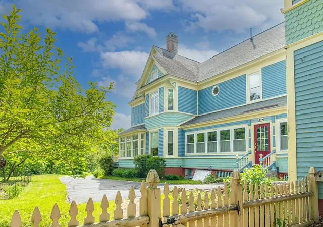 Photo 3 of Single family home for sale at 2 Prospect Ter, Gorham, NH 03581 | MLS# 5103421 | Listing updated on 2026-09-28
