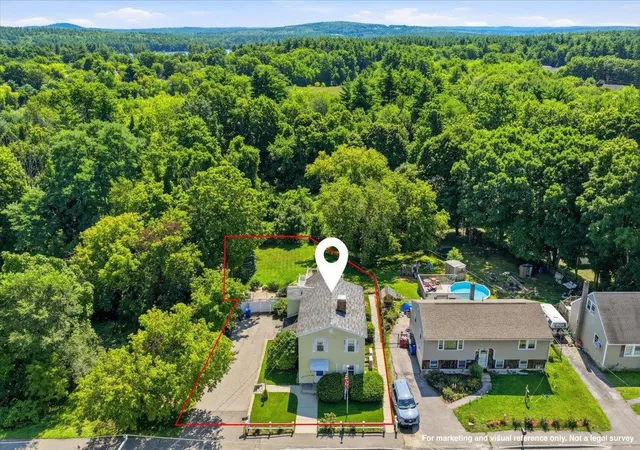 Photo 2 of Sale Pending at 1347 Candia Rd, Manchester, NH 03109 | MLS# 5103426 | Listing updated on 2026-09-04