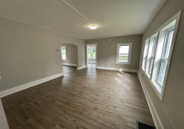 Photo 4 of Single family home for sale at 194 Union St, Springfield, VT 05156 | MLS# 5103434 | Listing updated on 2026-10-01