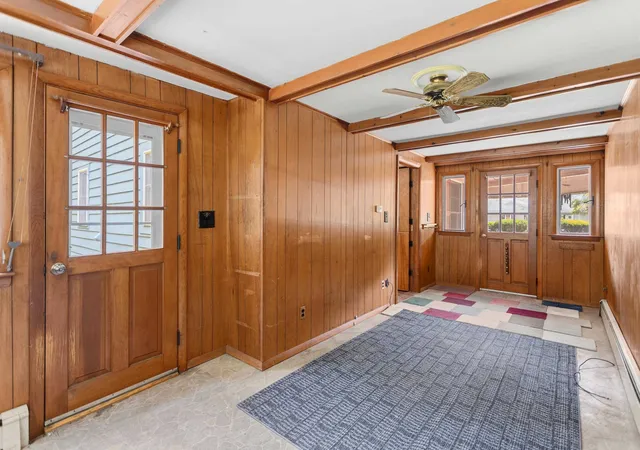 Photo 3 of Single family home for sale at 6 Hartswood Rd, Dover, NH 03820 | MLS# 5103440 | Listing updated on 2026-09-13